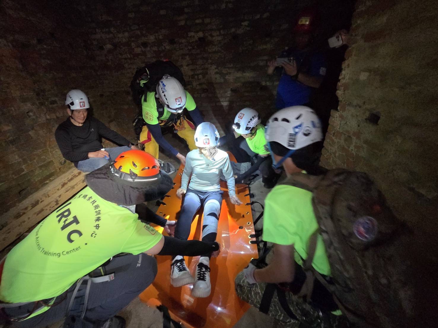 邱議瑩質詢柴壽山通訊死角：人民安全不能等 - https://www.watchmedia01.com