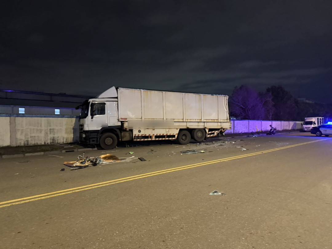 【有片】中壢建案傳工安意外!工人高處墜落重摔 驚險瞬間曝光 787410