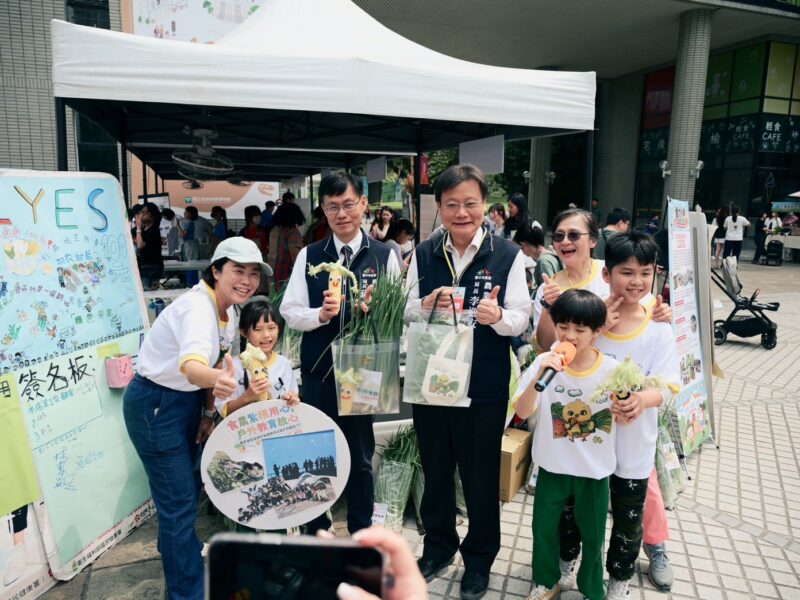 圖文:臺中親子同樂學食農成果展「食力好農」大集合熱鬧登場。