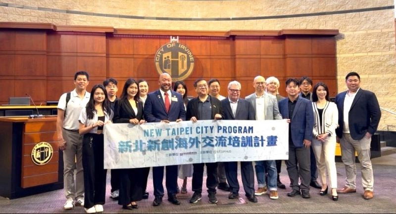 《圖說》新北團隊拜會加州爾灣市 (Irvine),與副市長及台裔市議員交流,並透過國際商業加速器 (IBA)主席分享了解南加州產業及創業生態。〈青年局提供〉